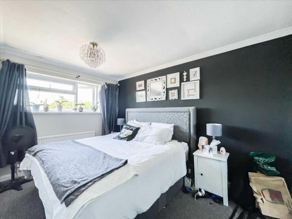 Nice, Bright & Friendly Home Hemel Hempstead Eksteriør billede
