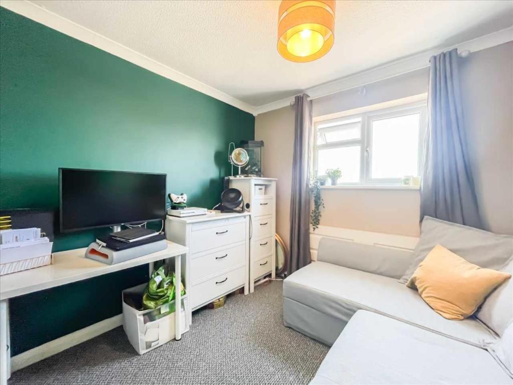 Nice, Bright & Friendly Home Hemel Hempstead Eksteriør billede